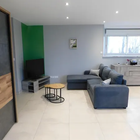 De La Laiserie Mesnil-Clinchamps