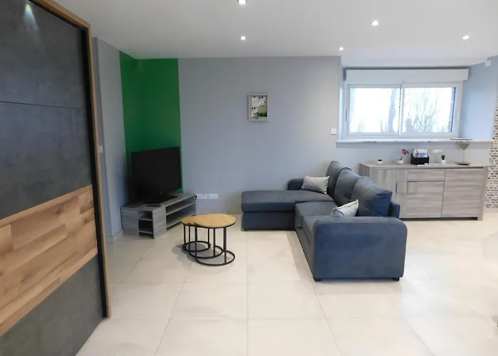 De La Laiserie Mesnil-Clinchamps