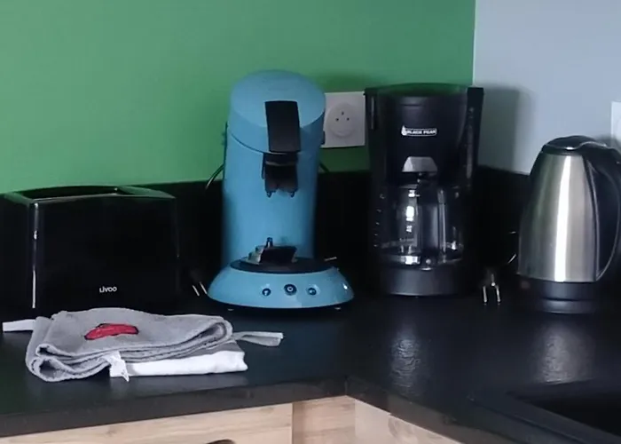 De La Laiserie Mesnil-Clinchamps